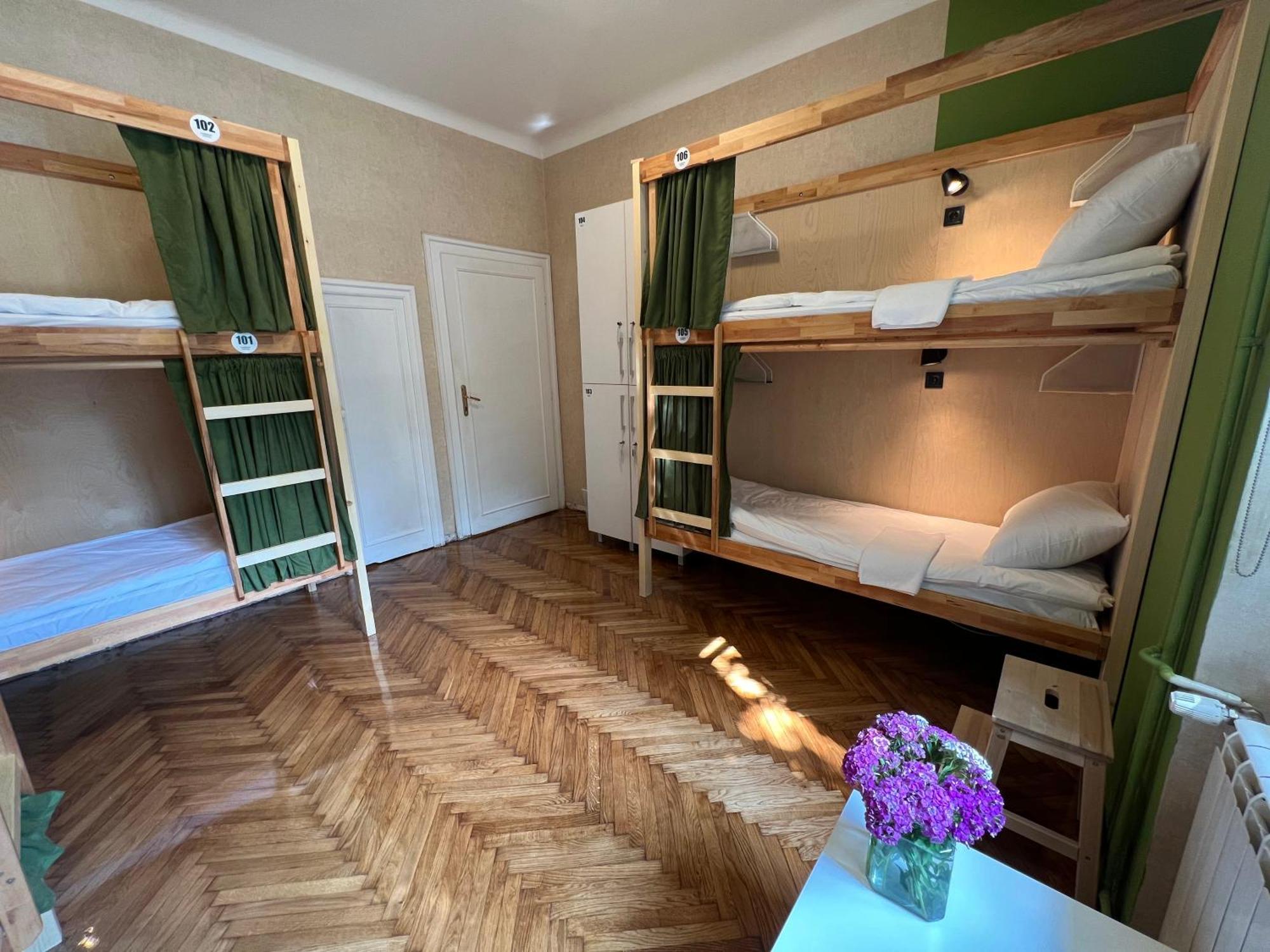 Cabbage Hostel Belgrád Kültér fotó
